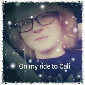 Meet your Posher, Henaci